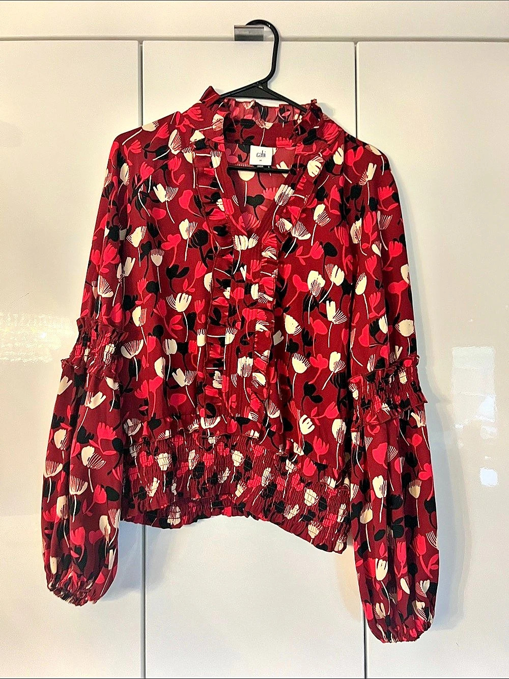 cabi Corsage Blouse Floral Blouse in Red & Black Size Medium